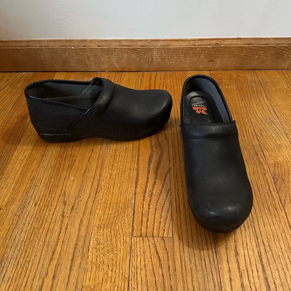 Dansko XP clogs